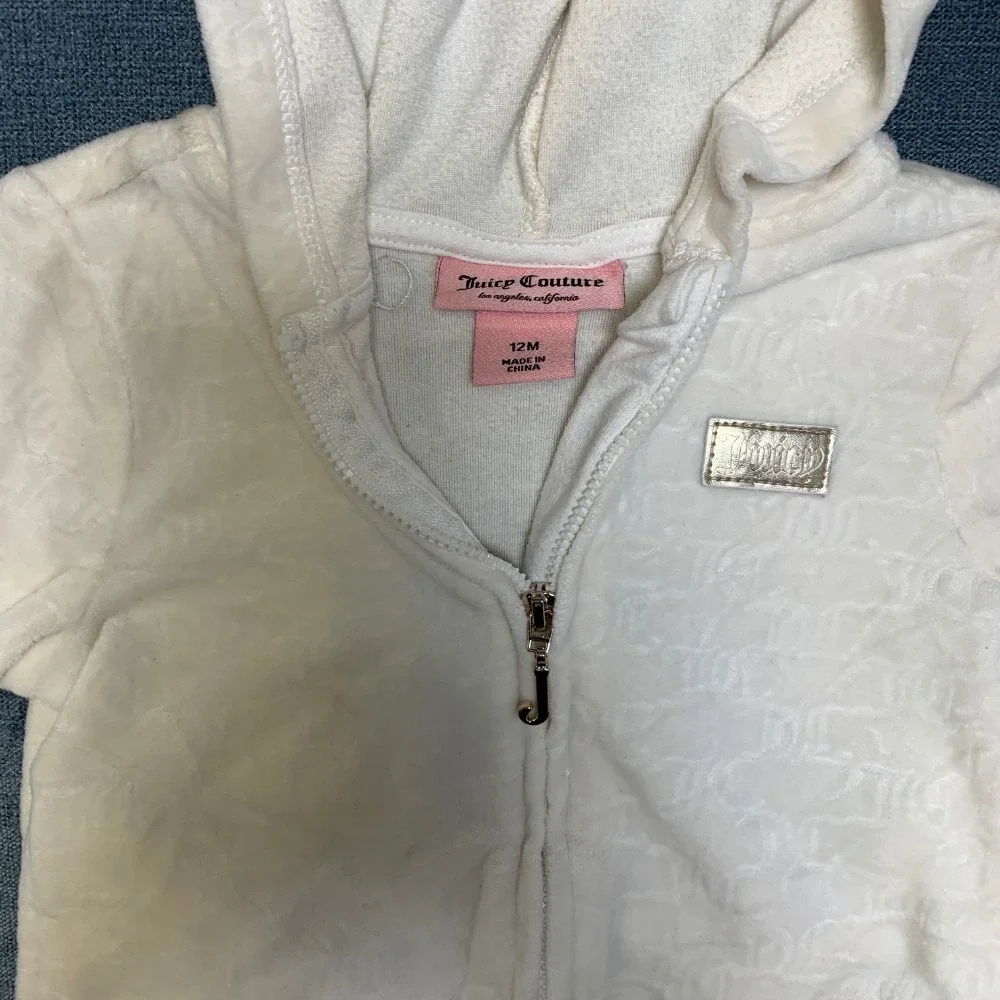 Juicy Couture Full Zip Track Jacket Baby Girls 12M Cream Velour Long Sleeve